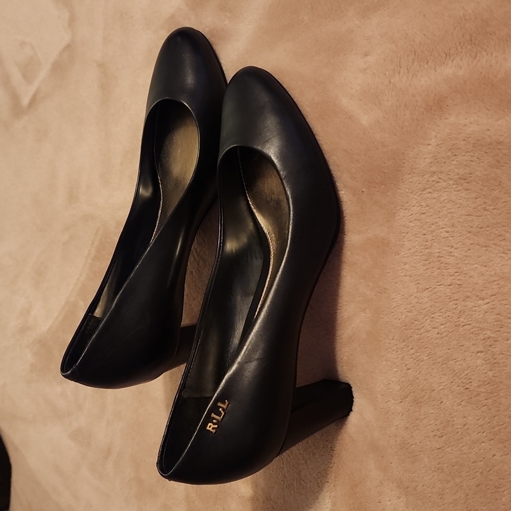 Lauren Ralph Lauren pumps, heels Navy like new